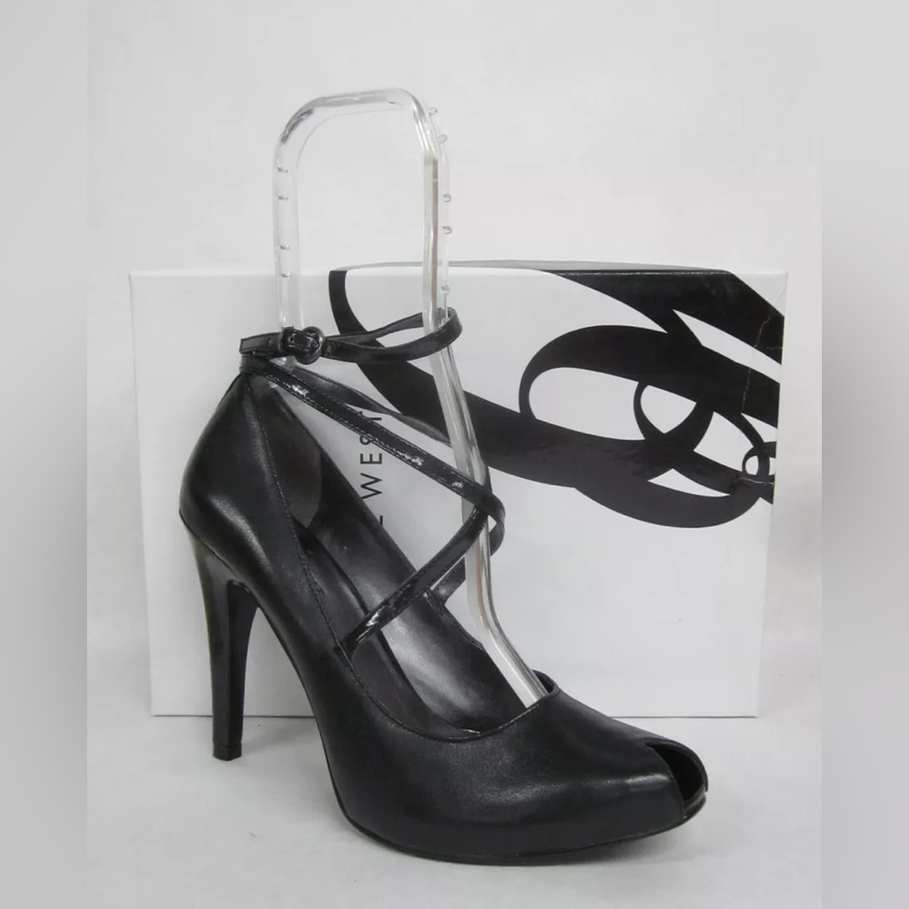 NIB Nine West Paoletta Black Peep Toe Heel - SIZE 8M